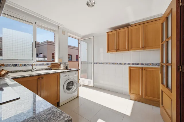 ¡Espectacular Ático Esquinero con Terraza de 30 m2 y Vistas Panorámicas en Favara! (VPO) — 10