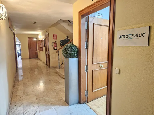 Gran Oportunidad de Inversión en Avda. de las Ollerías! Loca - foto 4