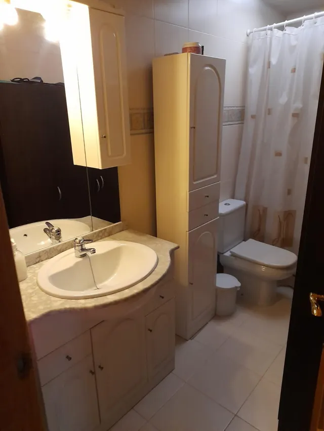 Adosado de 4 habitaciones en el Albatera junto a colegios — 28