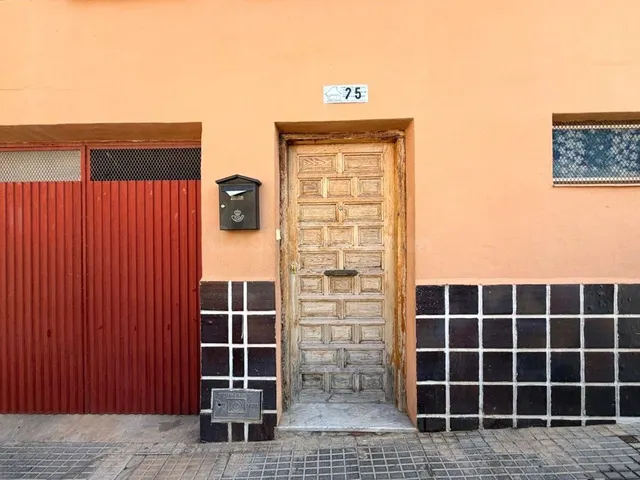 OPORTUNIDA DE COMPRA DE UN TRIPLEX EN CALASPARRA (OKUPADO PO - foto 3