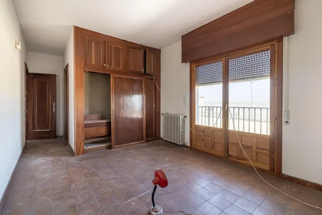 Casa con terreno y nave en Santa Fe — 16