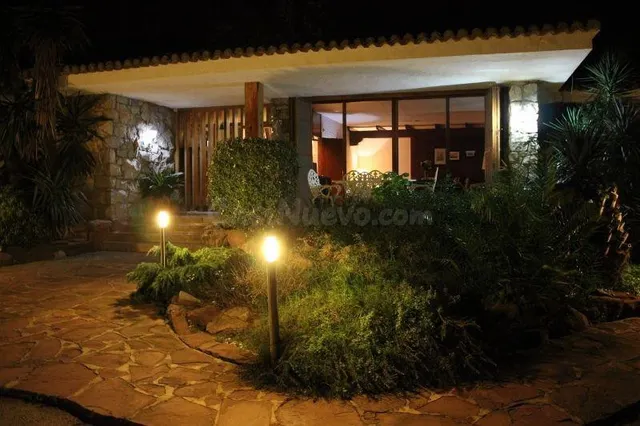 Villa exclusiva con dos residencias, piscinas y completas in - foto 3