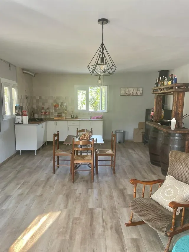 FINCA CON CORTIJO — 13