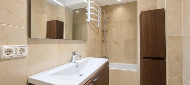 Piso con terraza y piscina en El Terreno, Palma — 17
