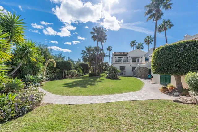 Chalet 6 habitaciones 341m² en venta - Costa Del Sol — 37