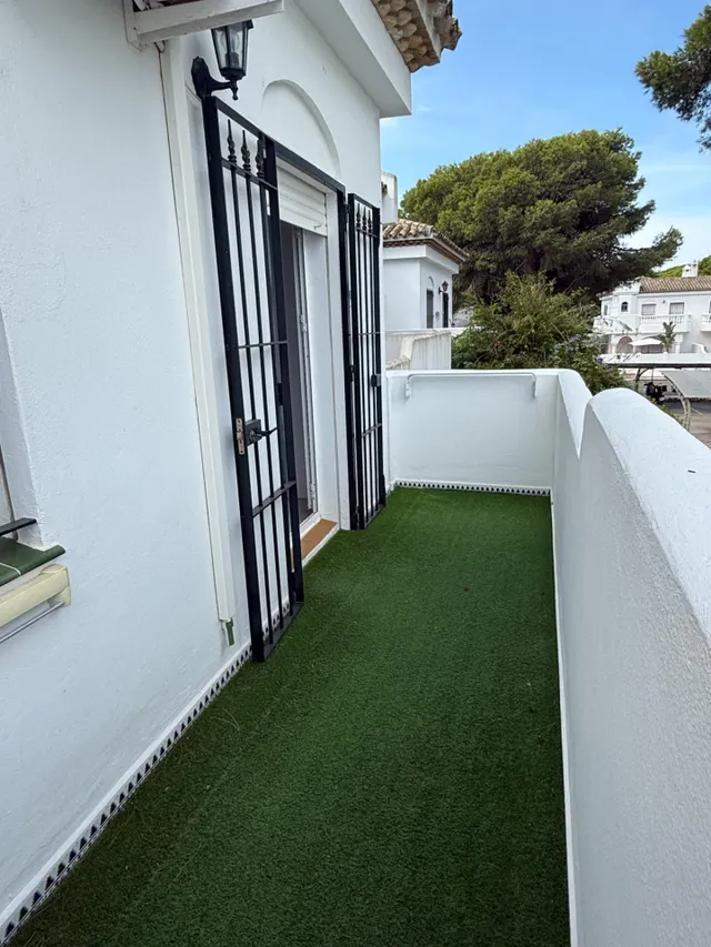 Apartamento en la Playa de la Barrosa, Urbanización Pinar del Atlántico — 16