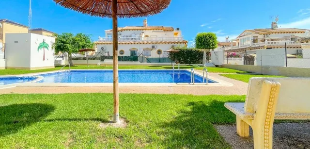 Adosado 3 habitaciones 82m² en venta - Zona Centro — 2