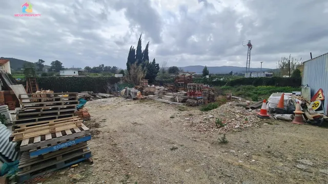Se vende parcela en San Martin del Tesorillo