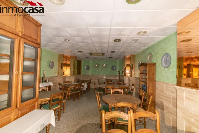 PONEMOS A LA VENTA EL CONOCIDO RESTAURANTE PASTRANA — 23