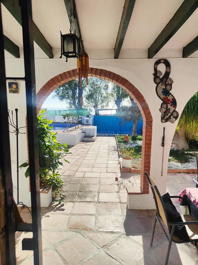 Bonita casa de campo a 3 kilómetros de Nerja - foto 2