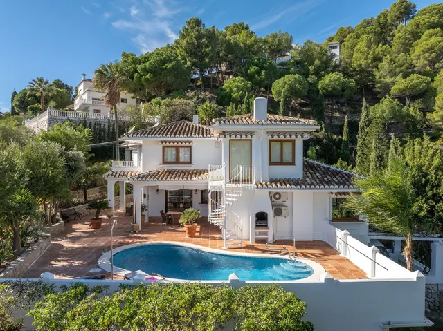 Chalet 5 habitaciones 569m² en venta - Riviera del sol — 45