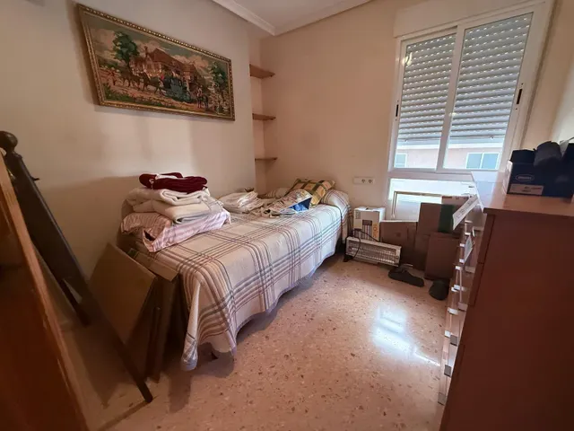 VIVIENDA SEMINUEVA JUNTO AL HOSPITAL GENERAL DE ALICANTE. — 19