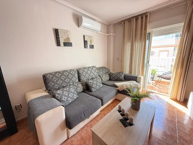 Apartamento de 2 dormitorios con orientación sur y garaje a 650 metros de playa del cura!!!!! — 8