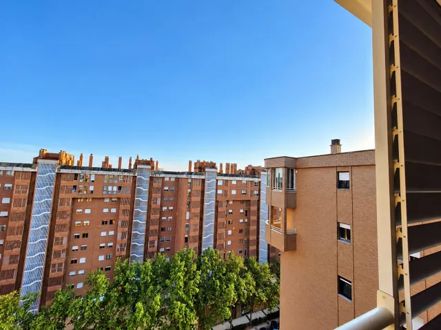 Espectacular dúplex tipo tríplex con solárium privado y vistas en actur — 42