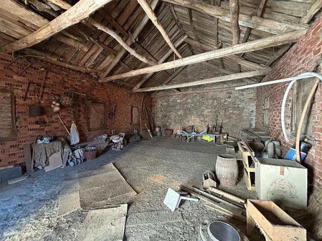 SE VENDE CASA EN NOCEDA DEL BIERZO — 7