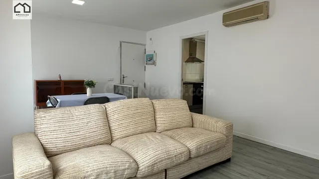 APIHOUSE ALQUILA PISO DE DOS DORMITORIOS EN ZONA CENTRO EN S - foto 4