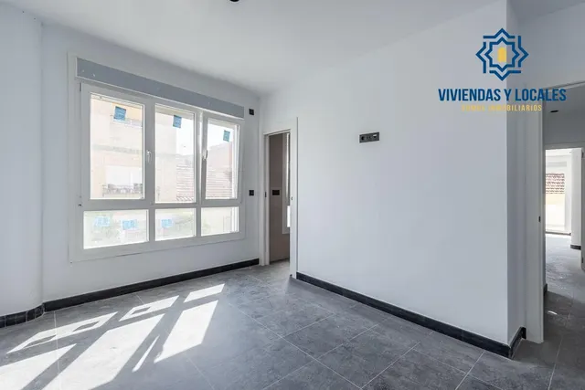 Edificio de nueva construcción en Churriana — 6