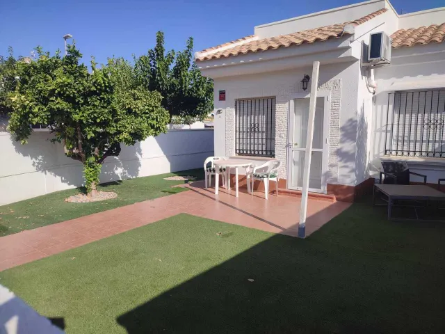 Villa 2 habitaciones en venta - Jerónimo Y Avileses — 28