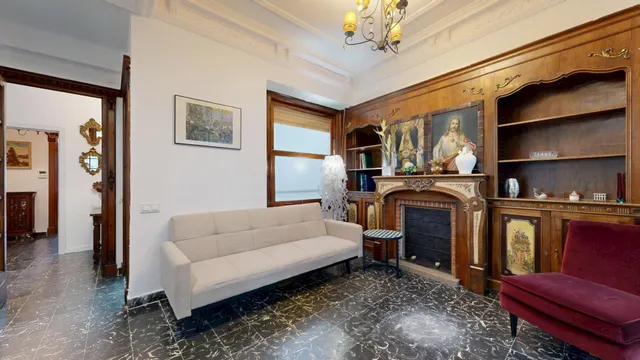 ¡Oportunidad única! Piso de lujo en alquiler en el corazón de Valencia — 16
