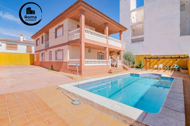 ¡Impresionante Chalet en Lachar con Piscina y Amplios Espacios! ✨ — 38