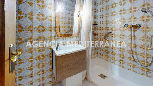 Piso en venta en Valencia, con garaje incluido — 21