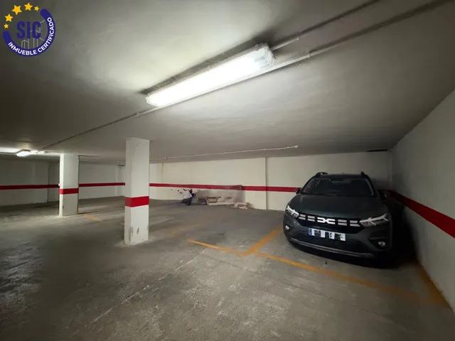 Piso de 2 habitaciones, garaje y trastero en la zona Norte de Castellón frente al estadio Castalia — 26