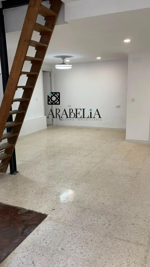 ✨ ¡SEMISOTANO VERSATIL y REFORMADO EN BARRIO EL NARANJO! — 23