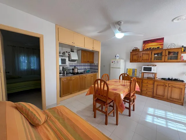 Bungalow planta baja en urb. mirador del mediterráneo con jardin esquina y piscina comunitaria — 8