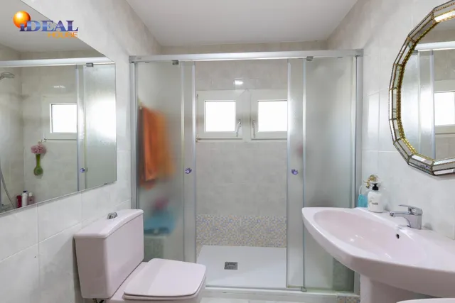 Vivienda Exclusiva en Urbanización Viñas del Rey – Otura — 33