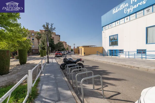Encantadora Casa Reformada en Ogijares con Vistas y Espacios para Disfrutar — 48