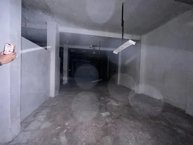 Fabrica industrial en el centro — 7