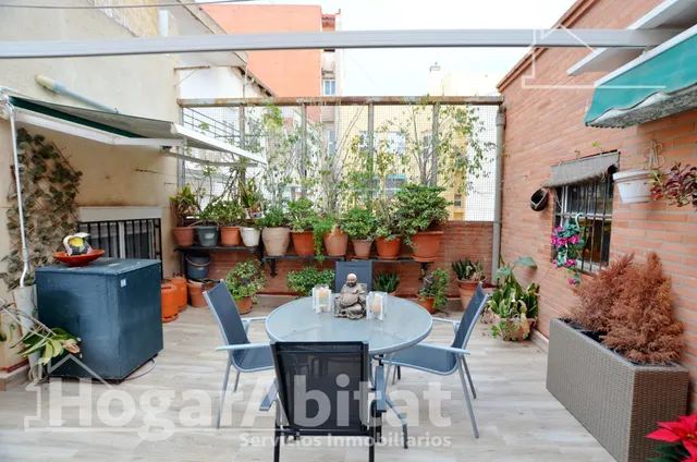 ¡EXCELENTE UBICACIÓN! AMPLIO Y TODO EXTERIOR CON GRAN TERRAZA — 13