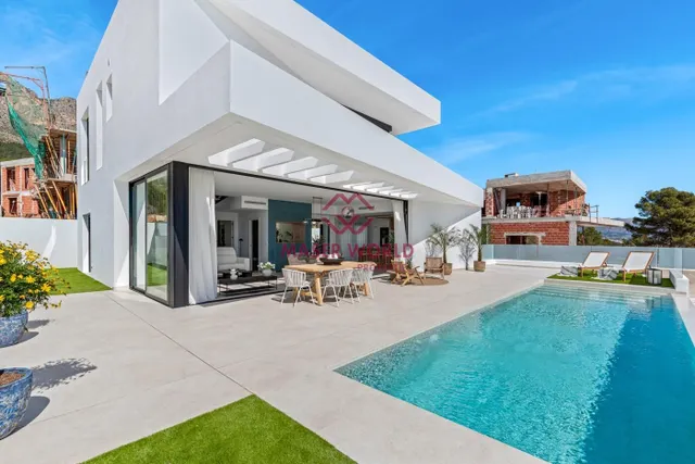 VILLAS DE OBRA NUEVA EN POLOP — 4
