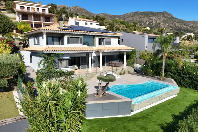 Villa de diseño con piscina y espectaculares vistas a la bahía de Roses – Palau-Saverdera — 8