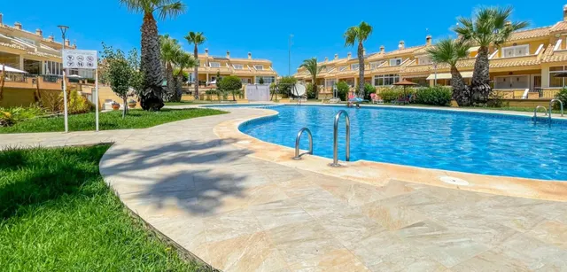 Casa 4 habitaciones 140m² en venta - Los Balcones - Los Altos del Edén — 2