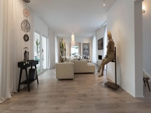 Chalet 4 habitaciones 419m² en venta - Marbella — 7