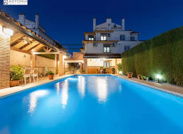 VIVIENDA PAREADA EN MONTELUZ — 11