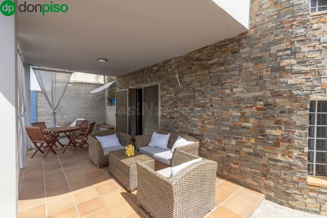 ¡ESPECTACULAR CHALET INDEPENDIENTE MODERNO CON PISCINA PRIVA - foto 4