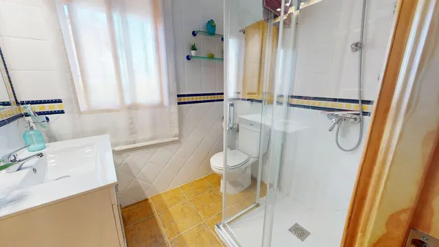 PARCELA EN PROINDIVISO CON VIVIENDA — 46