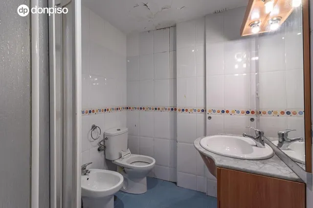 Piso de 3 dormitorios con terraza en plena zona Fontiveros — 13