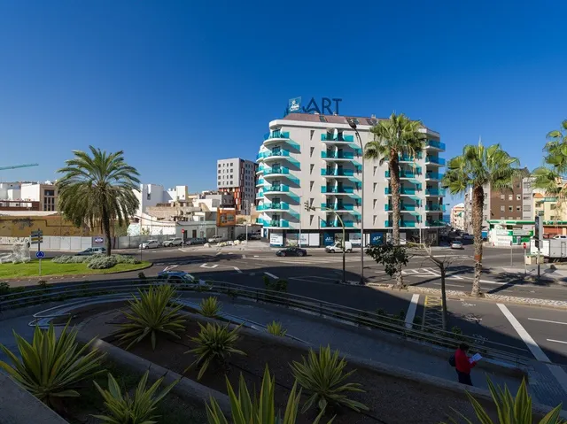 Magnífico local comercial de nueva construcción en C/ Fernan - foto 3