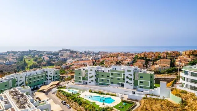 Apartamento Planta Media en venta en Mijas Costa - foto 2