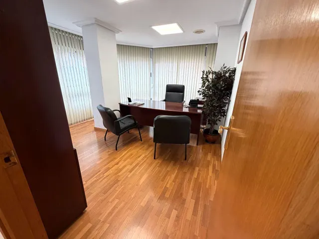 Gran piso de 150 m2 en el centro: ¡Alta rentabilidad para inversión por habitaciones! — 7