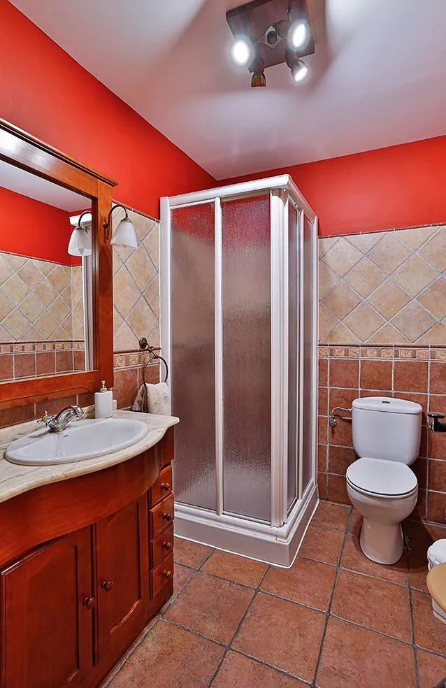 RESTAURANTE Y CASA RURAL EN VENTA O TRASPASO, LA SANTA ESPINA (VALLADOLID) — 25