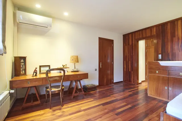 EN VENTA CASA EN VILANOVA I LA GELTRÚ (ZONA L´ARAGAI) — 36