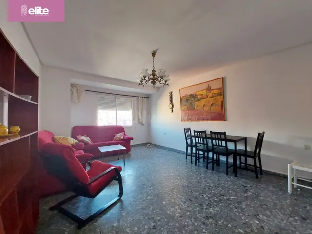 ESPECTACULAR PISO EN EL CENTRO DE JEREZ — 3