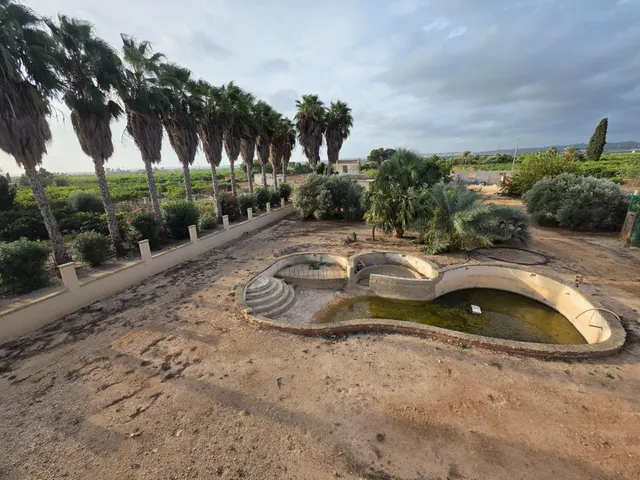 Espectacular finca rústica con proyecto de construcción y licencia en Los Montesinos — 15