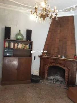 CASA SEÑORIAL CÉNTRICA CON PATIO, JARDÍN, PISCINA, BUHARDILLA.... — 12