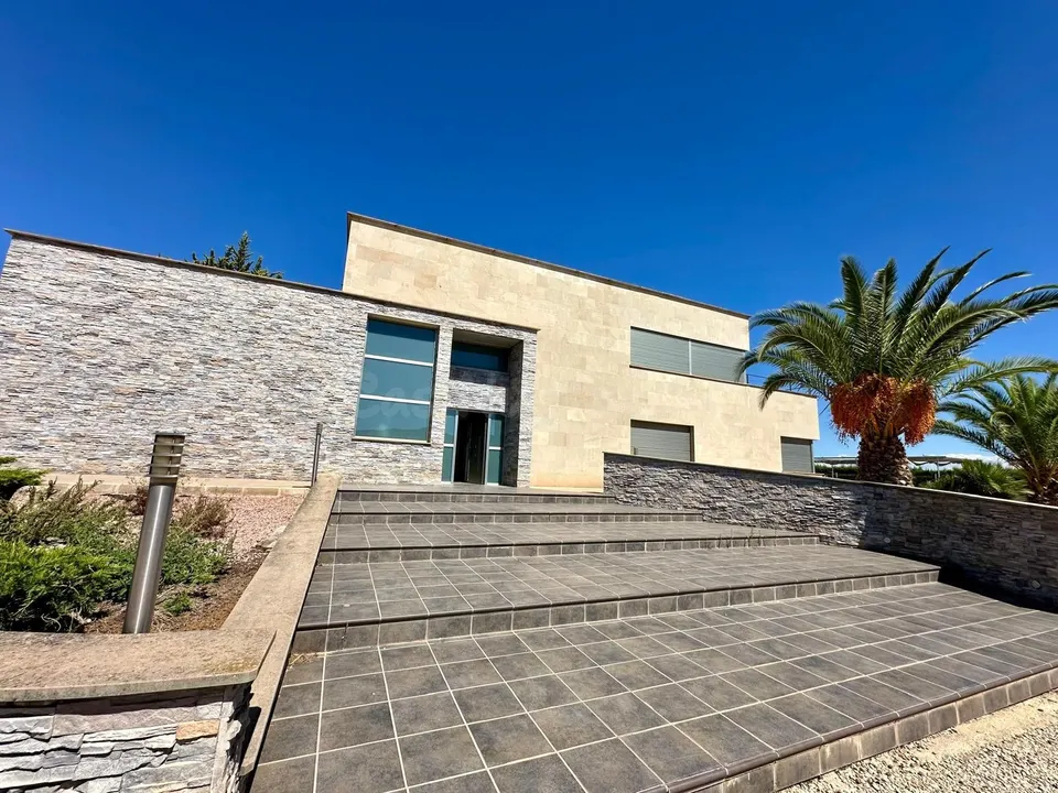 Villa 5 habitaciones 332m² en venta - Ayuntamiento