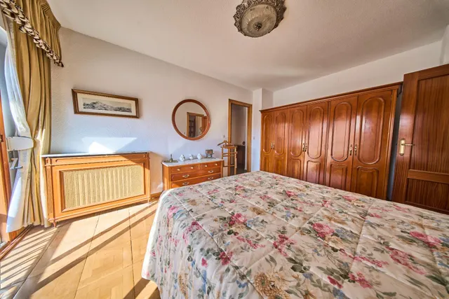Residencia exclusiva en Paseo del Salón con vistas despejadas — 7